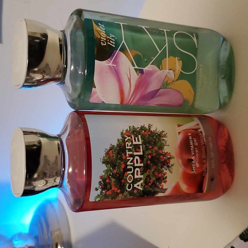 Bath and body works body wash